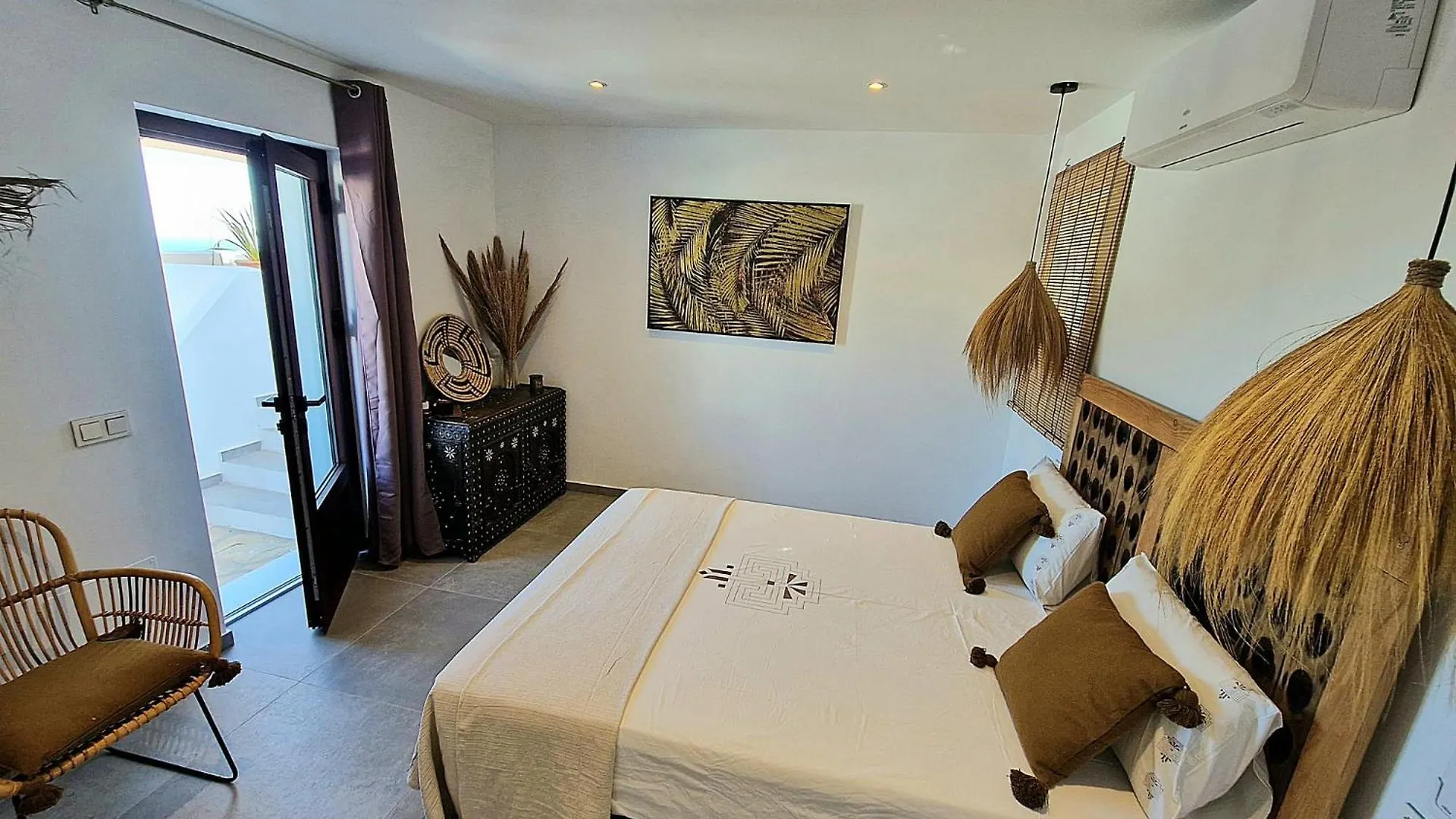 Villa Lomy Casares
