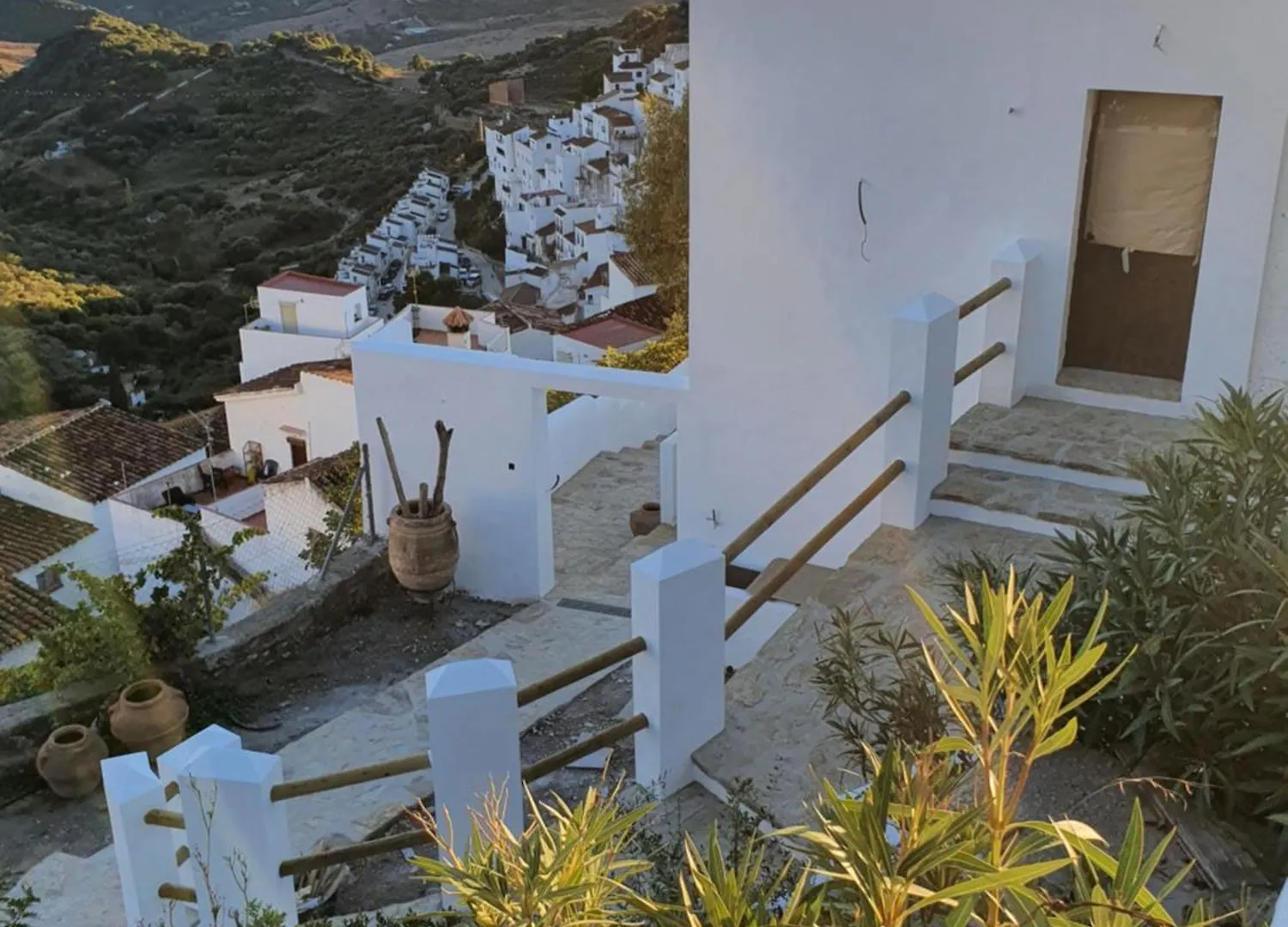 Villa Lomy Casares 0*,  Hiszpania